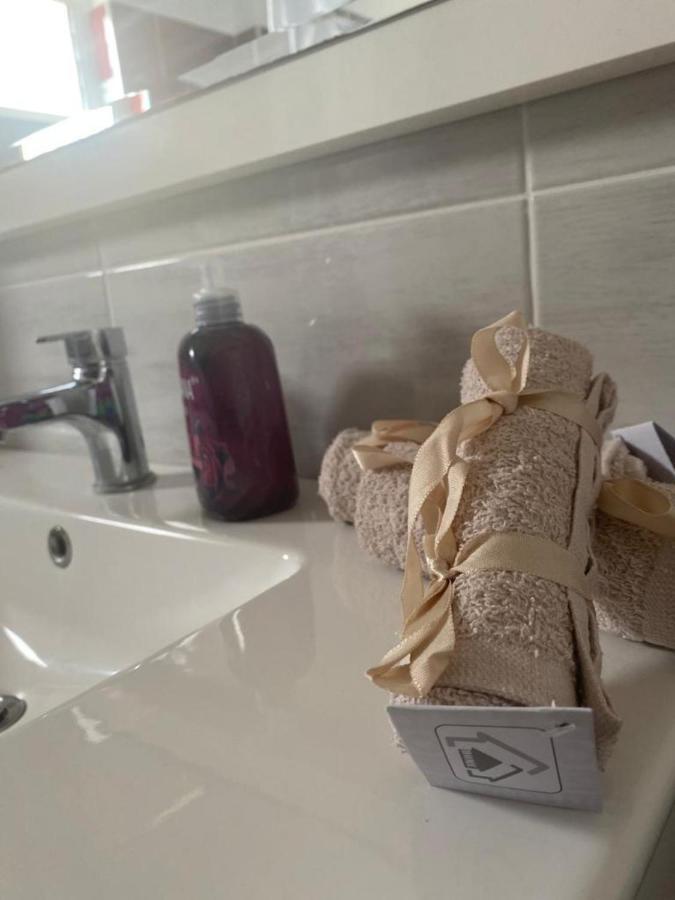 Melina House Apartment Sarande Bagian luar foto