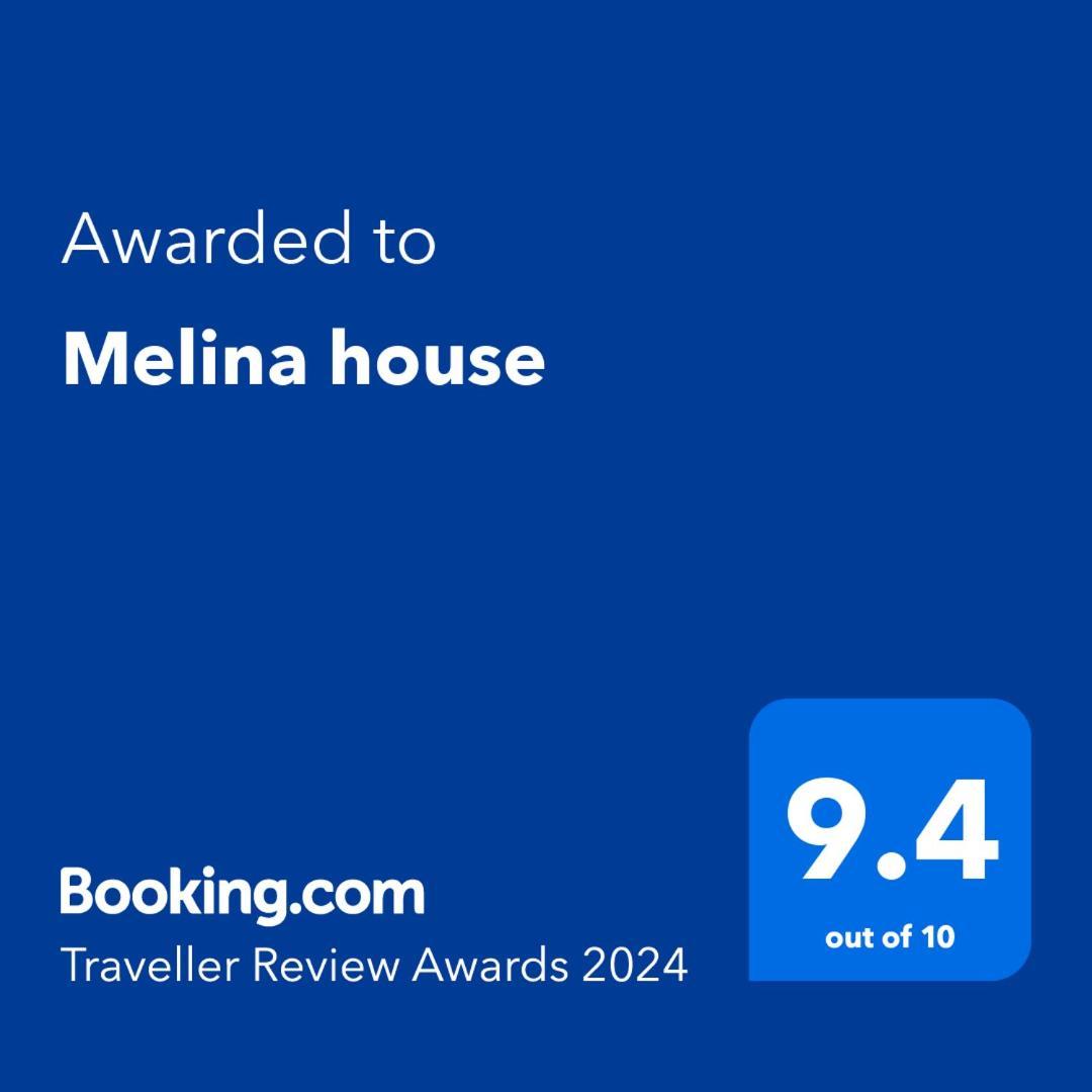 Melina House Apartment Sarande Bagian luar foto