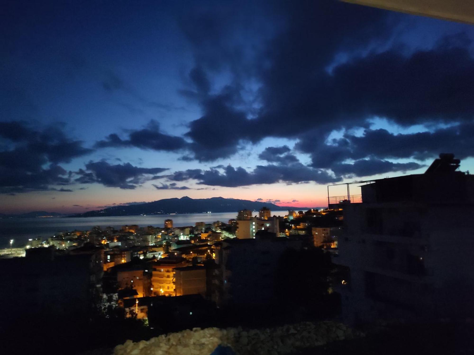 Melina House Apartment Sarande Bagian luar foto