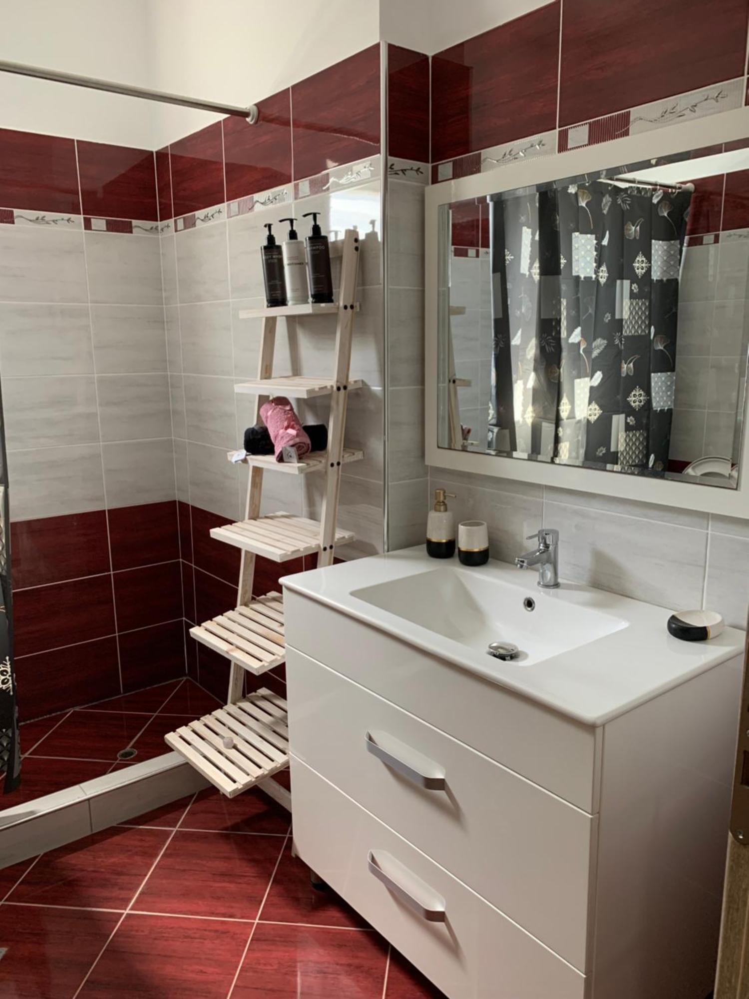 Melina House Apartment Sarande Bagian luar foto